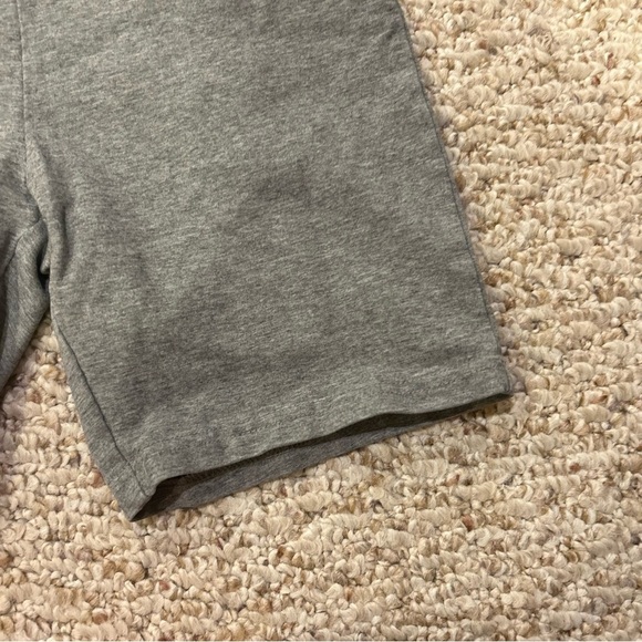 Cotton On xs biker shorts grey stretchy PERFECT CONDITION - Picture 3 of 6